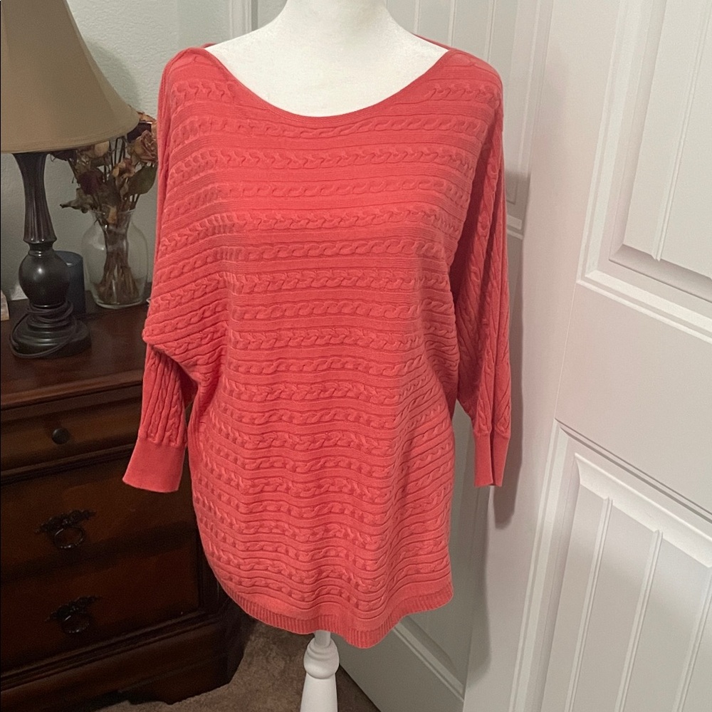 Market & Spruce Pink Crew Neck Sweater with Textured Knit